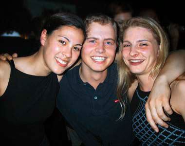 109-0971_img